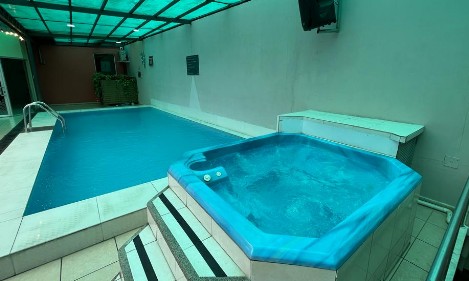 Piscina - Hotel Sweet Dreams