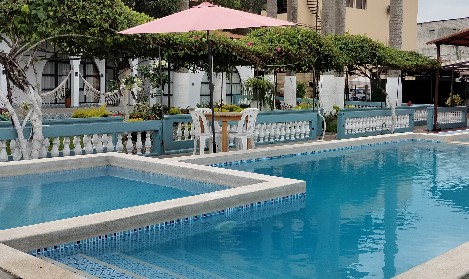 Piscina Hotel Zafras